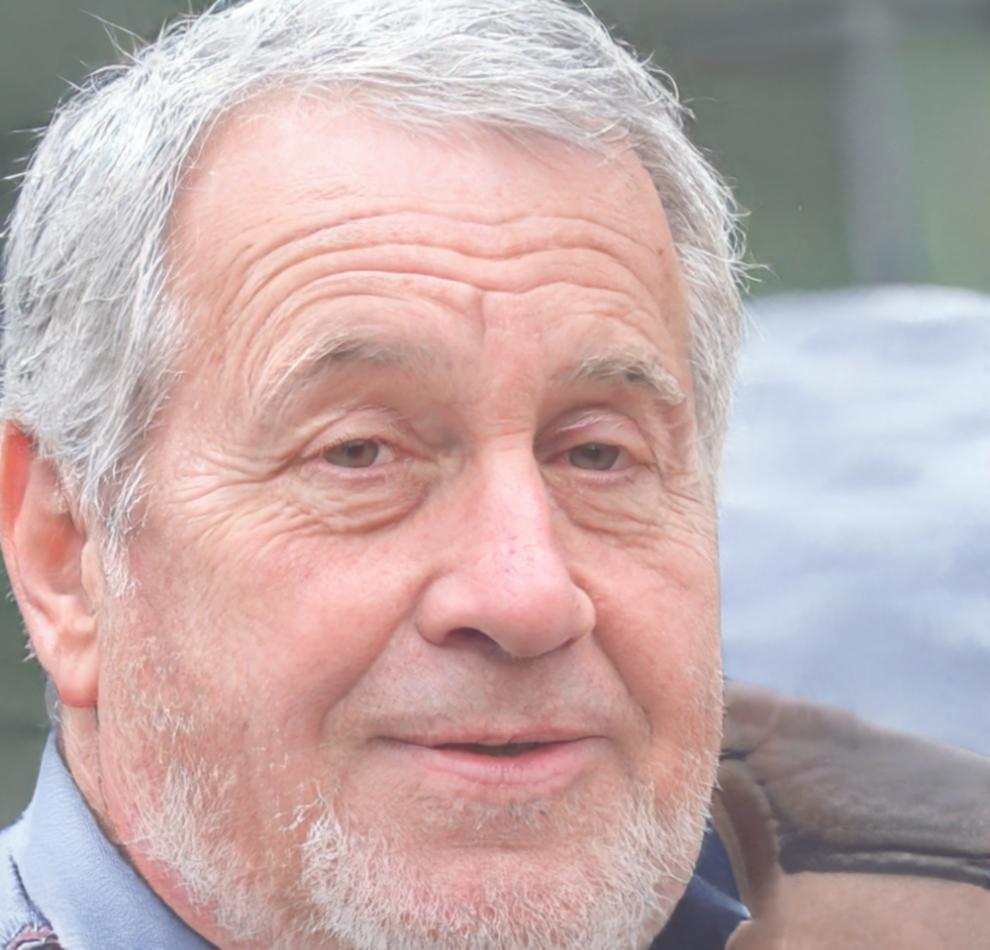 Dmitri Volkov, Portfolio Construction Specialist at Servicova Academy